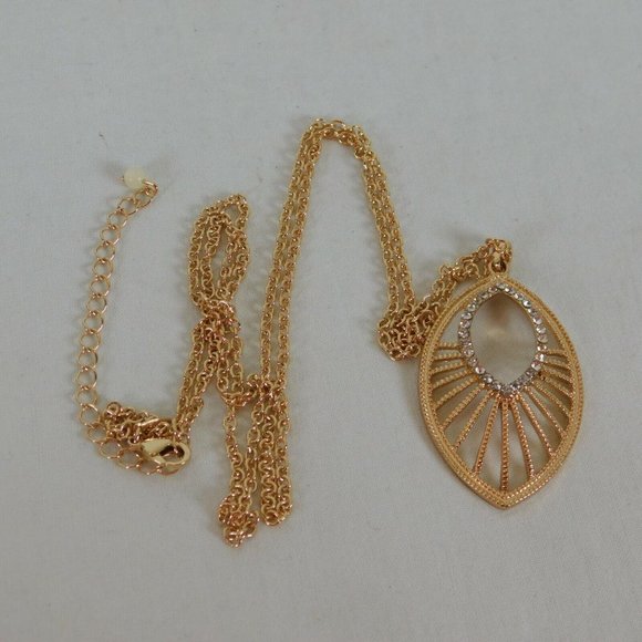 Avon Sunrise Long Pendant Necklace Signature Collection Beautiful Gold Tone Box - Picture 5 of 9